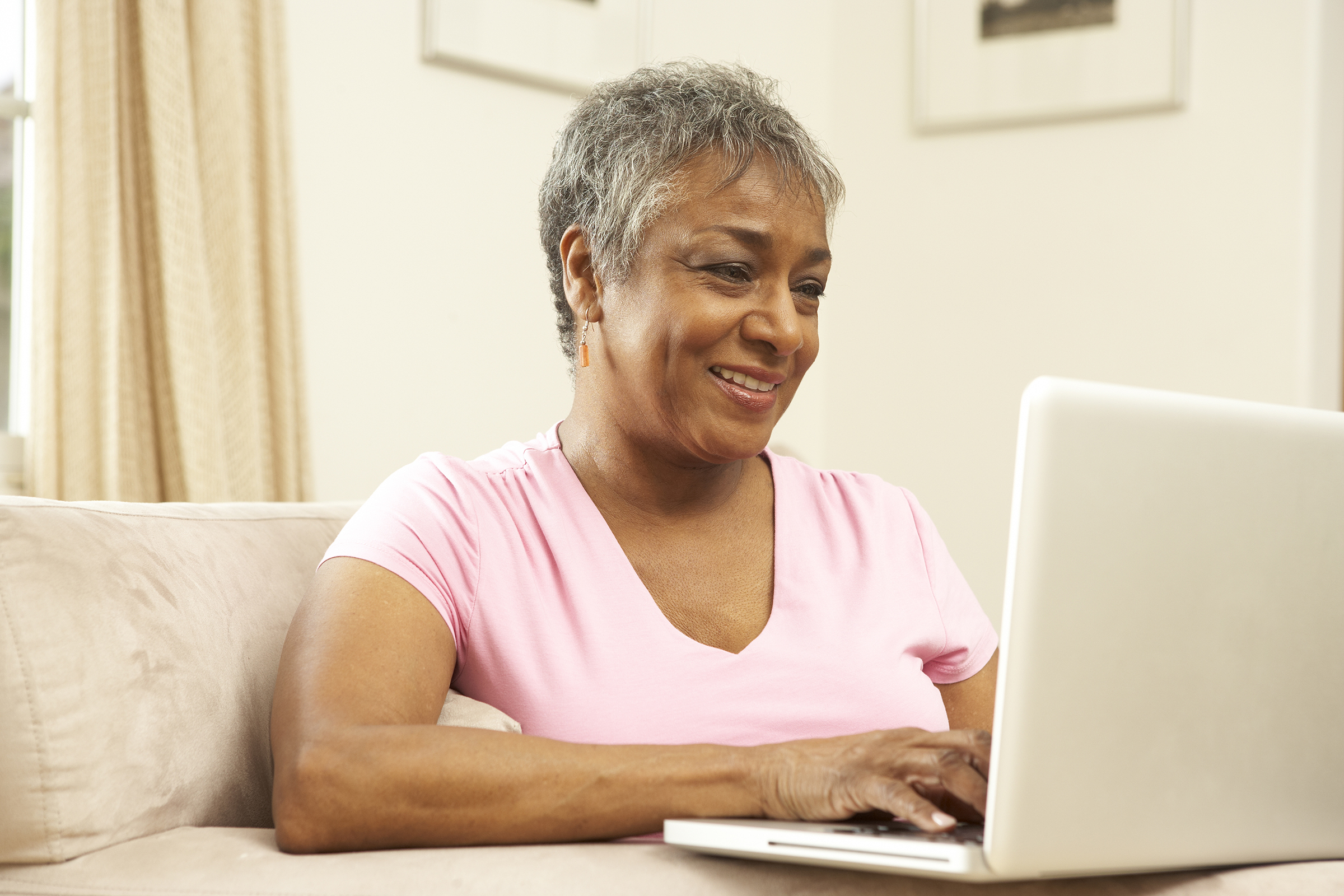 Woman Veteran viewing her VA Health Summary online